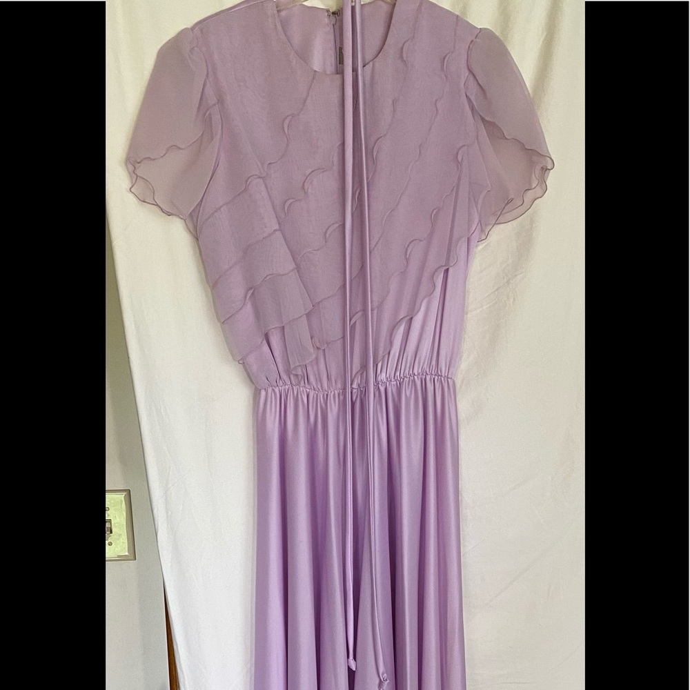 Floor length gown size large